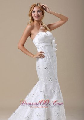 Mermaid Wedding Dress With Sash Applique and Lace Over Skirt