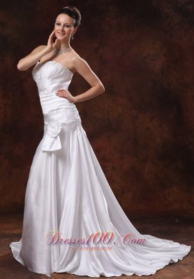 Ruched Bodice and Appliques Wedding Dress Hand Made Flowers