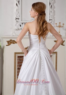 Sweetheart Wedding Dress Empire A-line Appliques Brooch