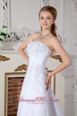 Retro White Bridal Gowns Court Train Satin