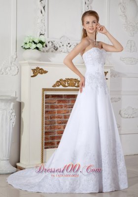 Retro White Bridal Gowns Court Train Satin