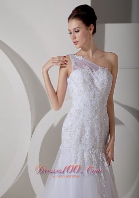 Lovely One Shoulder Lace Tulle Outdoor Wedding Dress