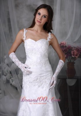 A-line Spaghetti Straps Lace Bridal Dress Appliques