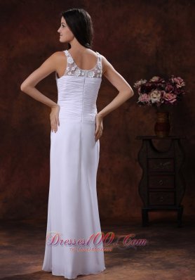 White Chiffon Beach Wedding Dress V Neck Appliques Ruffles