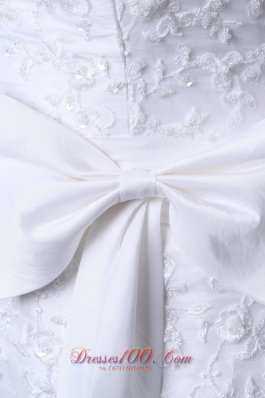 Fashionable High-low Lace Wedding Dress Appliques Bowknot Sash