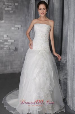 Strapless Hall Wedding Gowns Chapel Train Ruffles Organza