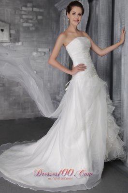 Strapless Hall Wedding Gowns Chapel Train Ruffles Organza