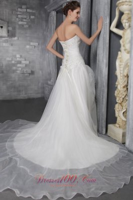 Strapless Hall Wedding Gowns Chapel Train Ruffles Organza