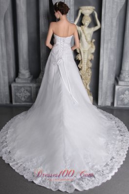 White Princess Bridal Gowns Chapel Train Lace Gingle Border