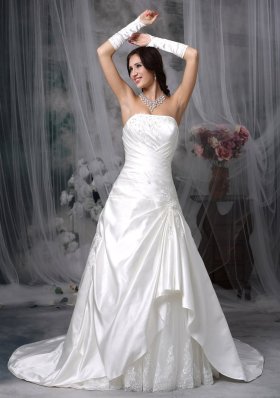 Strapless White Taffeta Bridal Gowns Appliques Court Ruffles