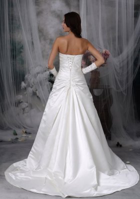 Strapless White Taffeta Bridal Gowns Appliques Court Ruffles