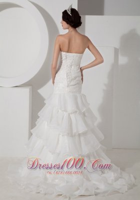 Luxurious Mermaid Wedding Dress Appliques Strapless Organza