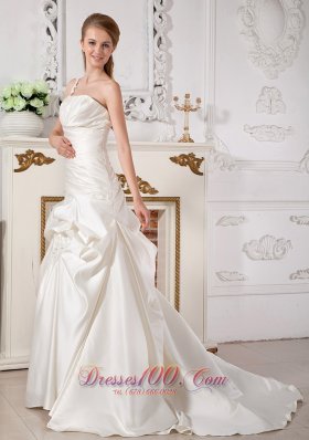 Chic Church Wedding Dress Appliques Court Train Taffeta