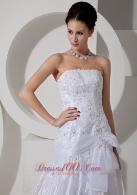 Lovely Mermaid Bowknot Wedding Dress Appliques Designer