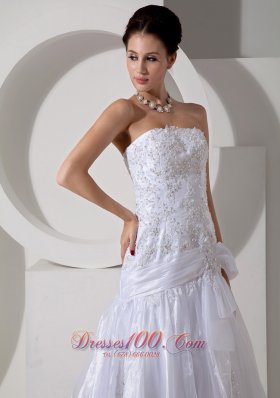 Lovely Mermaid Bowknot Wedding Dress Appliques Designer