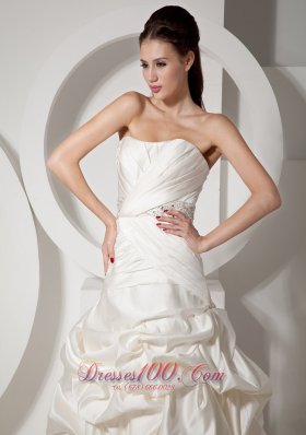 New Arrivals Wrapped Wedding Gowns Gilding Strapless Satin