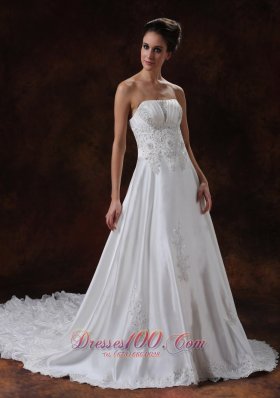 Gorgeous Royal Ruffled Wedding Bridal Ball Gowns Chapel