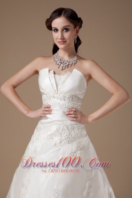 Ivory A-line Church Wedding Gowns Appliques Satin Winter