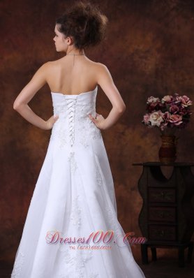 Lace Sweetheart Wedding Dress Appliques A-Line Lace-up