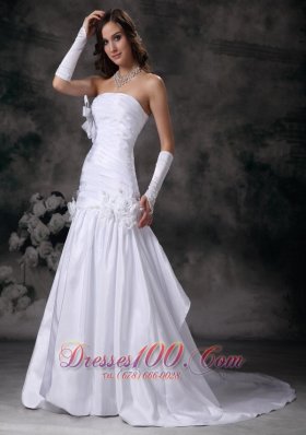 Bowknot Strapless Wedding Gowns Taffeta Handle Flowers