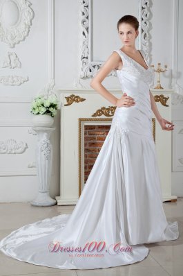 Mermaid V-neck Bridal Dress Ruch Court Satin Appliques