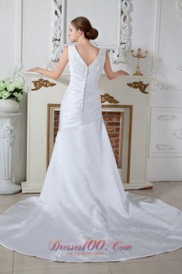 Mermaid V-neck Bridal Dress Ruch Court Satin Appliques