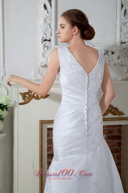 Mermaid V-neck Bridal Dress Ruch Court Satin Appliques