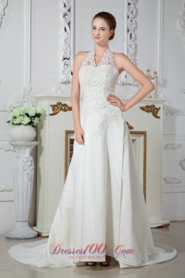 Sweet Column Halter V-Neck Satin Appliques Wedding Gowns