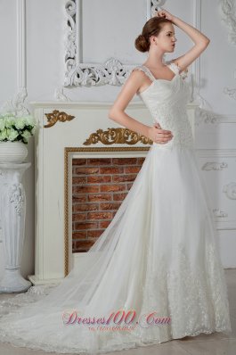 Empire Straps Appliques Lace Wedding Gowns Tulle Winter