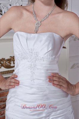 Inexpensive Princess Embriodery Wedding Gowns Court Train