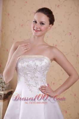 Princess Strapless Embroidery Satin Wedding Dress around 200