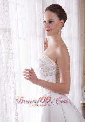 Princess Strapless Embroidery Satin Wedding Dress around 200