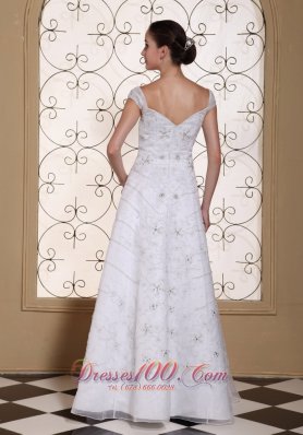 Off Shoulder Elegant Empire Wedding Bridal Dress Embroidery