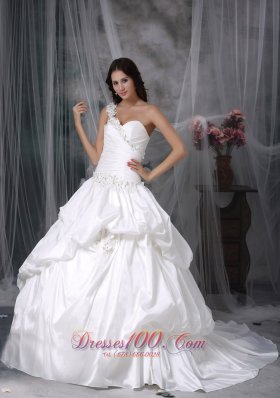 Floral One shoulder Puffy Wedding Gowns Appliques