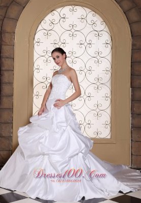 Embroidery White Pick-ups Wedding Gown Princess