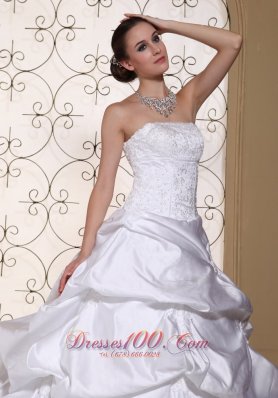 Embroidery White Pick-ups Wedding Gown Princess