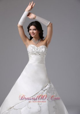 Sweetheart Satin Ball Gown Brush Wedding Dress Embroidery