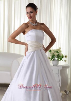 Custom Made Satin Court Train Wedding Bridal Gowns