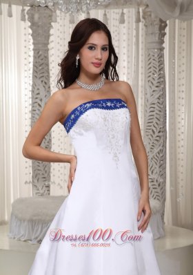 Strapless Embroidery Wedding Dress With Court Train
