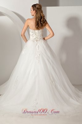 Strapless Appliques Wedding Dress With Chapel Train