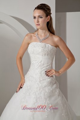 Chapel Train Wedding Dress Tulle Appliques Bridal Gowns