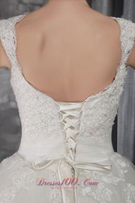 Lace Appliques Wedding Dress With Straps Ball Gown