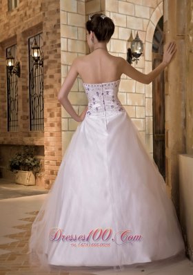 Custom Size Embroidery Sweetheart Wedding Dress For Brides