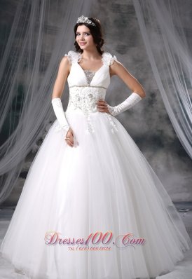 Beaded Appliques Wedding Dress With Straps