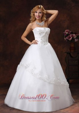 Embroidery Taffeta Strapless Beaded Wedding Dress