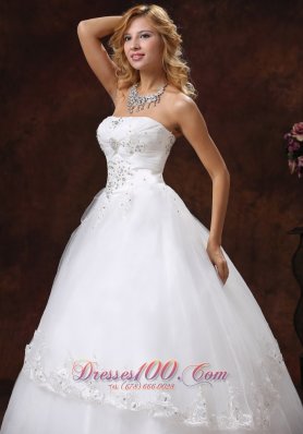 Embroidery Taffeta Strapless Beaded Wedding Dress