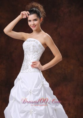 Strapless Embroidery Wedding Dress Appliques Bridal Gowns