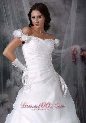 Off The Shoulder Appliques Sweep Wedding Dress Beaded