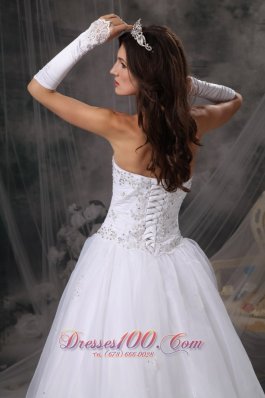 Hand Made Beaded Organza Sweetheart Wedding Dress