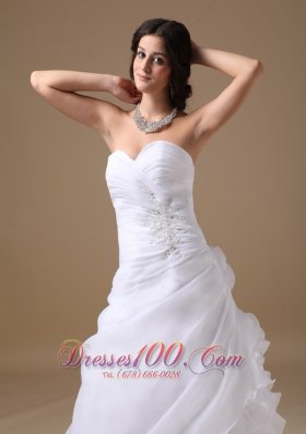 Sweetheart Ruched Court Train Bridal Wedding Gowns